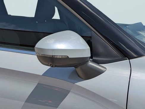 New 2026 Mitsubishi Outlander SE FWD image 12