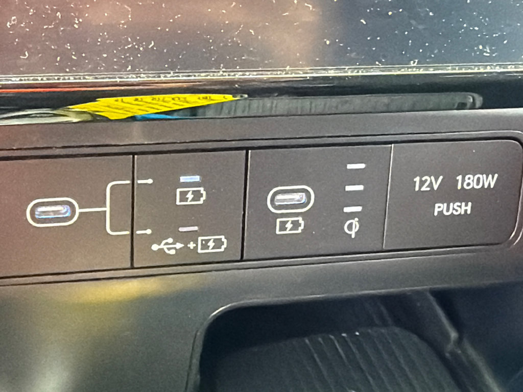 Used 2025 Hyundai Tucson SEL FWD image 31