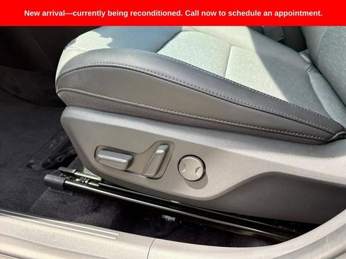 Used 2025 Kia Niro FWD image 19