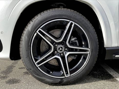 New 2026 Mercedes-Benz GLS 450 4MATIC image 12