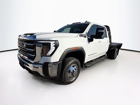 New 2026 GMC Sierra 3500 SLE w/ SLE Convenience Package AWD/4WD image 3