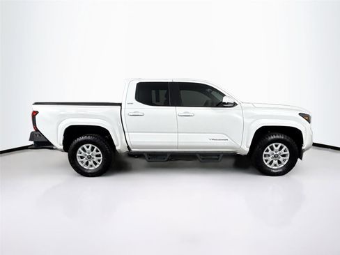 Certified 2025 Toyota Tacoma SR5 image 10
