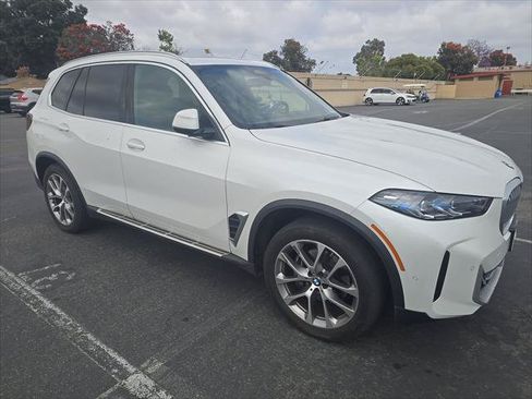 Used 2025 BMW X5 sDrive40i RWD image 4