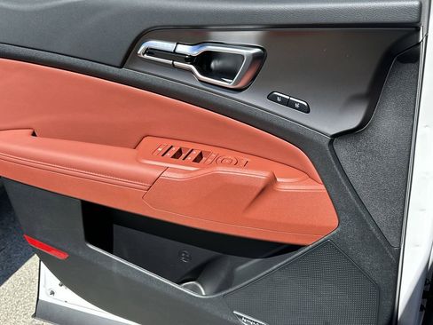 New 2026 Kia Sportage SX image 24