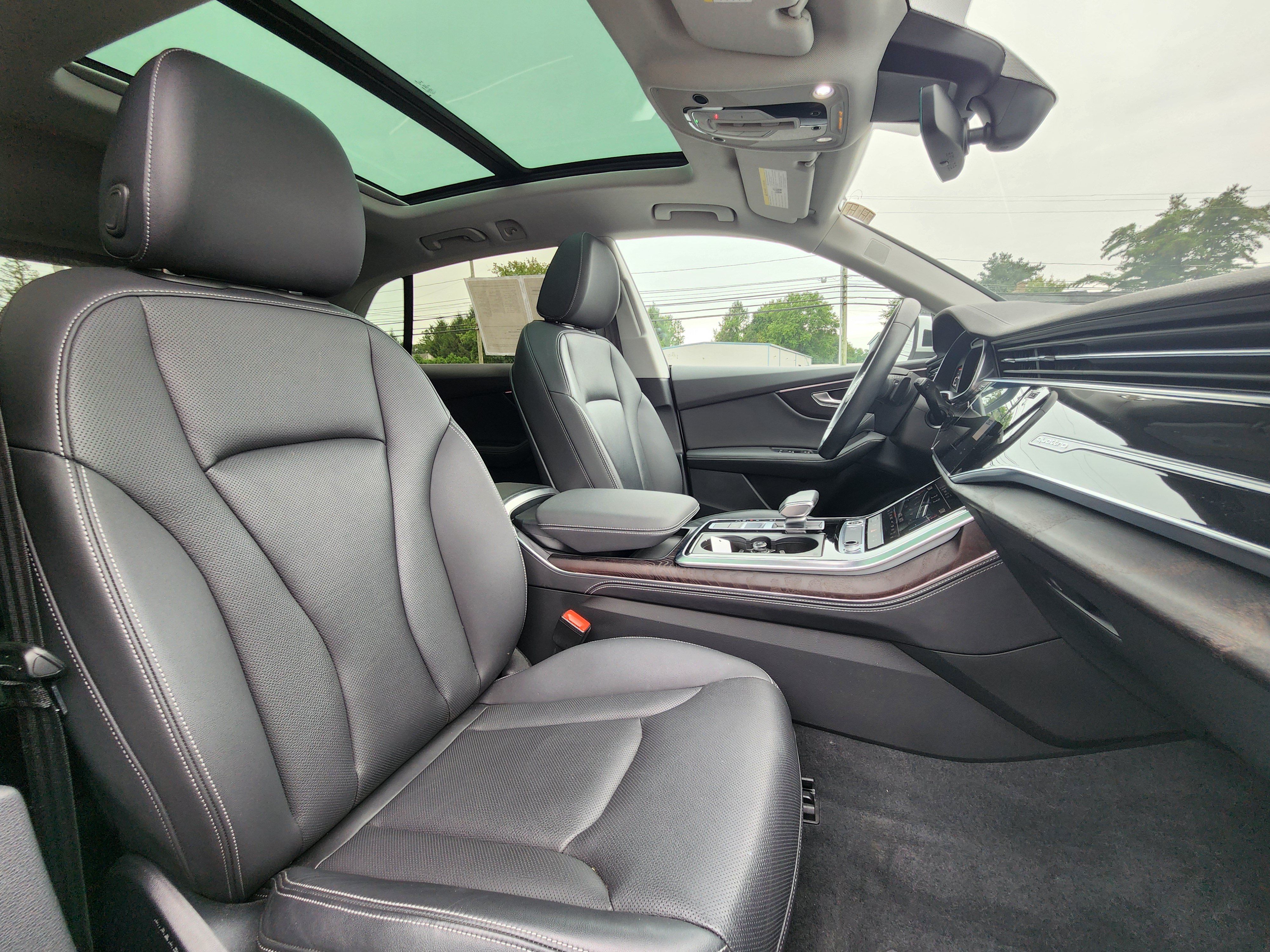 Used 2023 Audi Q8 Premium Plus w/ Premium Plus Package AWD/4WD image 39