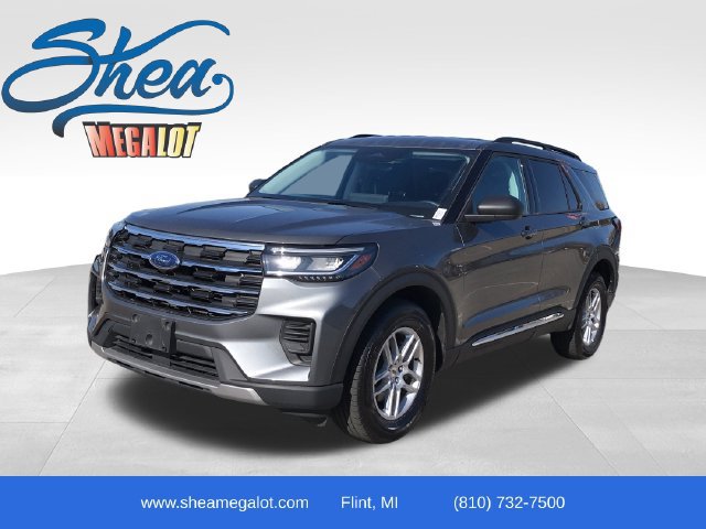 Used 2025 Ford Explorer Active AWD/4WD image 1