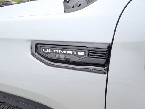 Used 2025 GMC Sierra 1500 Denali Ultimate AWD/4WD image 52