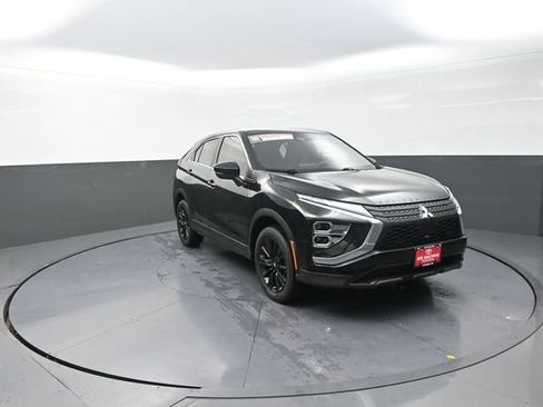 Used 2023 Mitsubishi Eclipse Cross LE AWD/4WD image 46