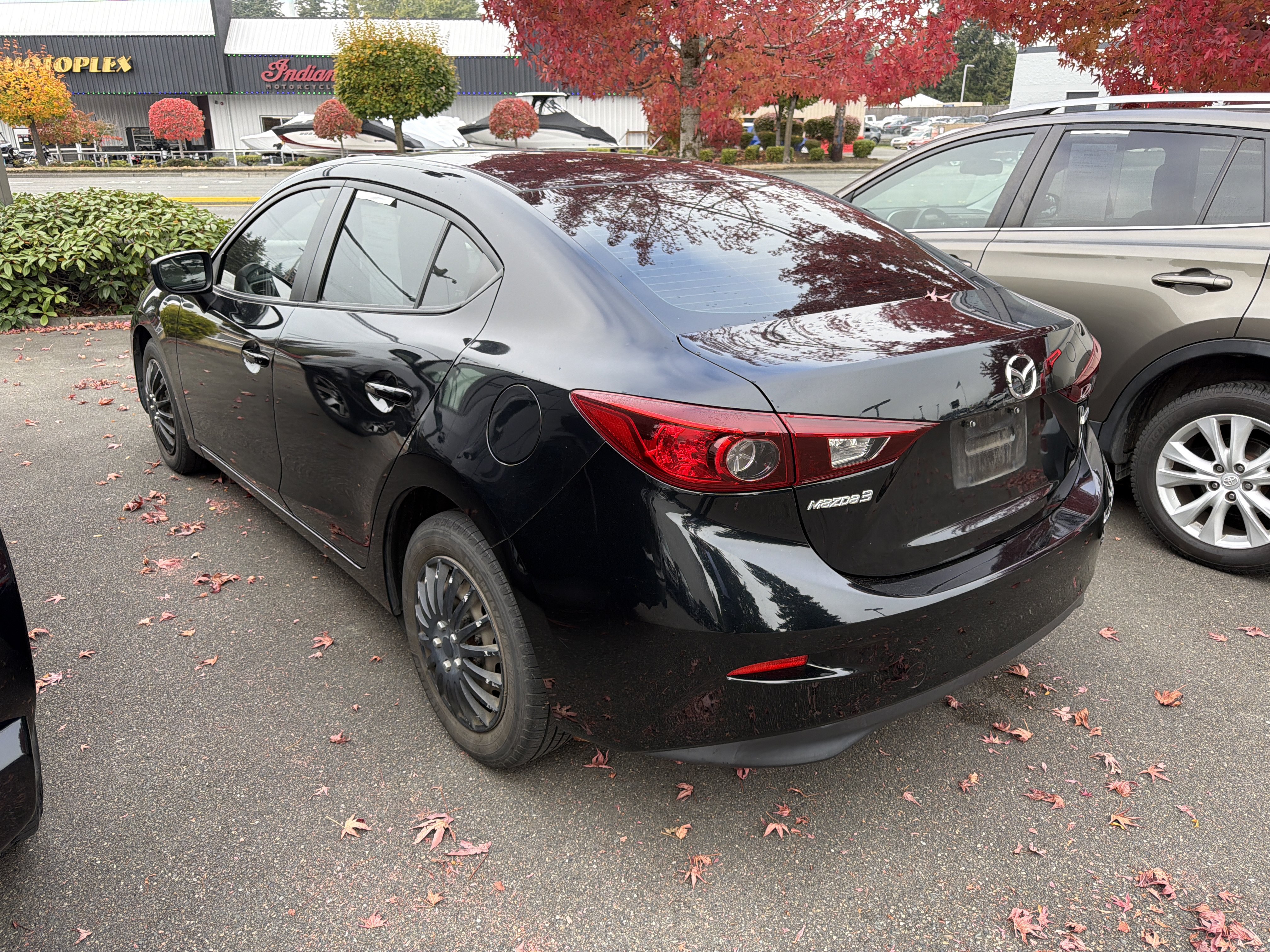 Used 2017 MAZDA MAZDA3 Sport FWD image 1