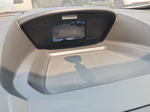 Used 2017 Ford C-MAX SE w/ Cold Weather Package FWD image 27
