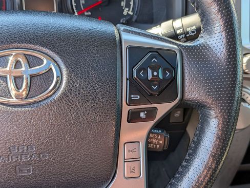Used 2023 Toyota 4Runner SR5 Premium w/ Moonroof Package RWD image 19