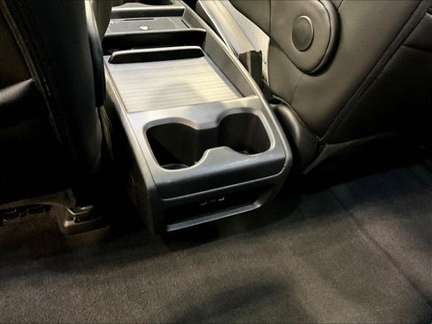 Used 2025 Honda Odyssey Elite image 10