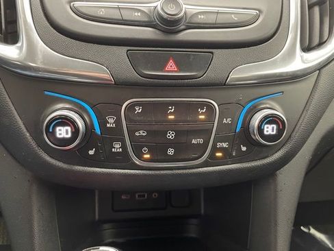 Certified 2020 Chevrolet Equinox LT image 6