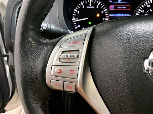 Used 2017 Nissan Altima 2.5 image 11