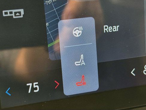 Used 2025 Ford Expedition Active AWD/4WD image 25