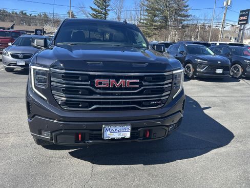 Used 2025 GMC Sierra 1500 AT4 w/ AT4 Premium Package image 11