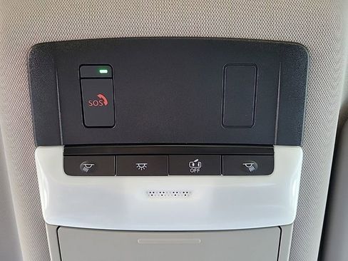 Certified 2023 Nissan Rogue SV image 30