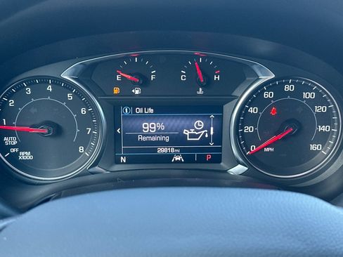 Used 2023 GMC Terrain SLE w/ Driver Convenience Package image 33