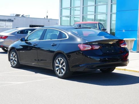 Used 2021 Chevrolet Malibu LT w/ Leather Package image 3