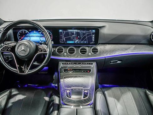 Used 2023 Mercedes-Benz E 350 Sedan image 11