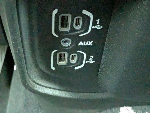 Used 2022 RAM 2500 Big Horn AWD/4WD image 21