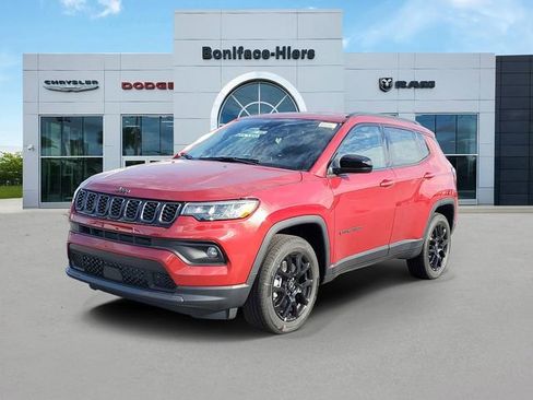 New 2026 Jeep Compass Latitude image 2