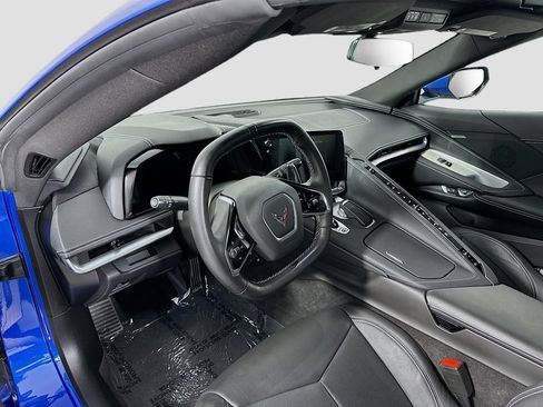 Used 2023 Chevrolet Corvette Stingray Coupe w/ 1LT RWD image 4