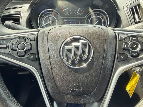 Used 2017 Buick Regal Sport Touring FWD image 43