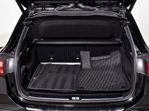 Certified 2025 Mercedes-Benz GLA 250 GLA 250 image 38