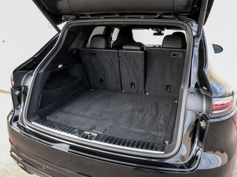 Used 2019 Porsche Cayenne Turbo image 57