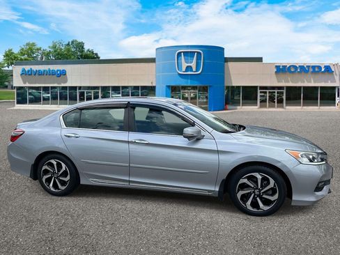 Used 2016 Honda Accord EX-L image 3