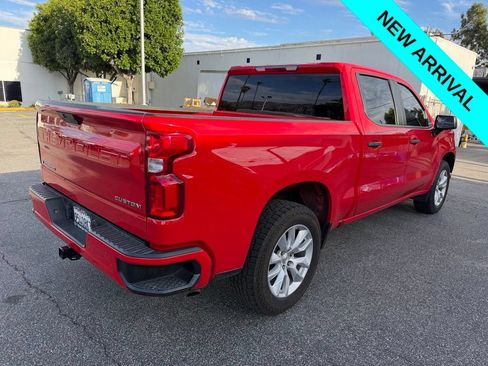 Used 2022 Chevrolet Silverado 1500 Custom RWD image 3