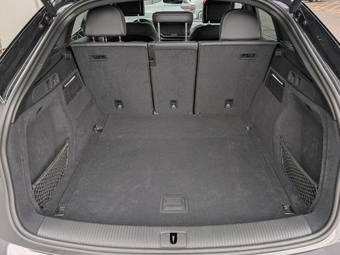 Used 2023 Audi Q5 2.0T Premium Plus w/ Premium Plus Package AWD/4WD image 9