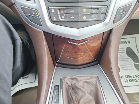 Used 2012 Cadillac SRX Performance image 30