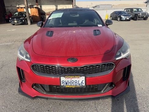 Used 2019 Kia Stinger GT image 2