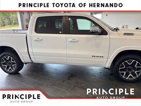 Used 2025 RAM 1500 Laramie image 4