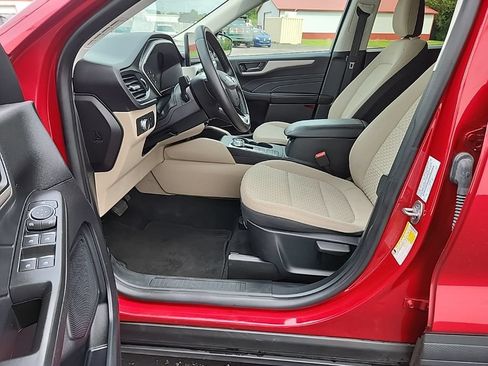 Used 2022 Ford Escape SE w/ Cold Weather Package AWD/4WD image 28