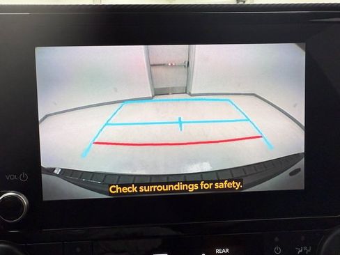 Used 2023 Toyota Highlander XSE image 21