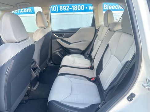 Used 2023 Subaru Forester AWD/4WD image 33