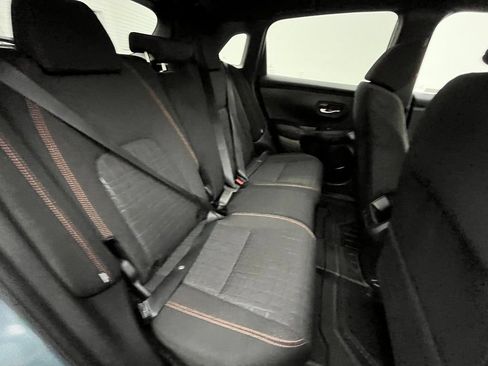 Used 2024 Honda HR-V Sport image 36