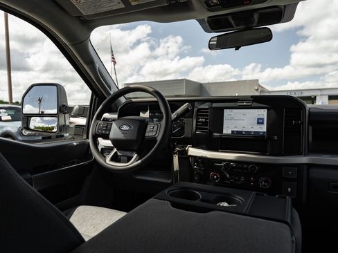New 2027 Ford F350 XL w/ STX Appearance Package AWD/4WD image 23