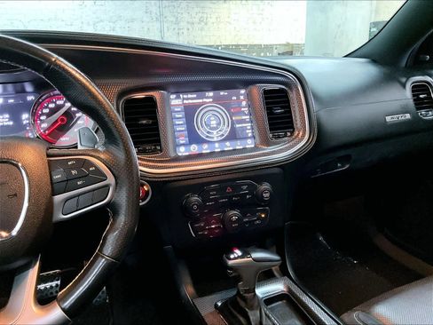 Used 2019 Dodge Charger SRT Hellcat image 9