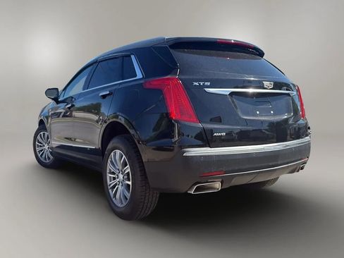 Used 2017 Cadillac XT5 Luxury w/ Driver Awareness Package AWD/4WD image 5