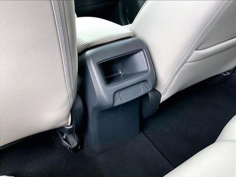 Used 2025 Honda HR-V EX-L image 25