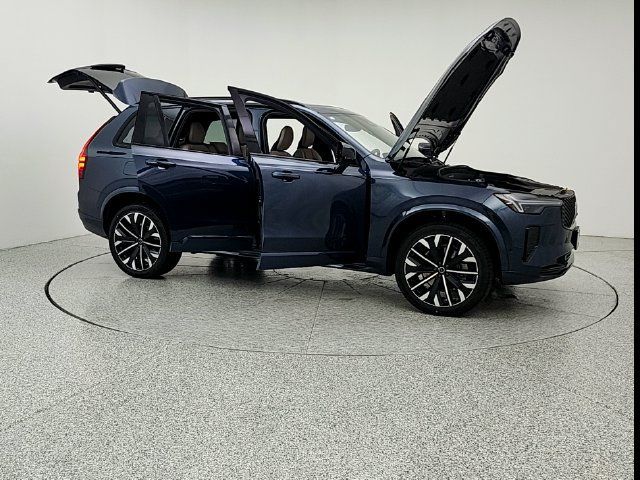 New 2027 Volvo XC90 B6 Ultra AWD/4WD image 10