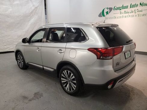 Used 2020 Mitsubishi Outlander ES AWD/4WD image 4