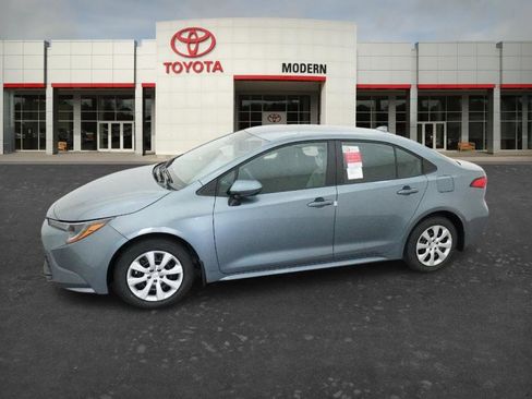 New 2026 Toyota Corolla LE FWD image 20