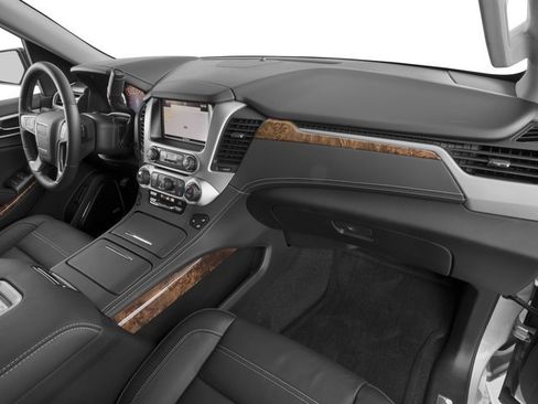 Used 2018 GMC Yukon Denali w/ Denali Ultimate Package AWD/4WD image 18