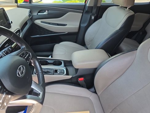 Used 2019 Hyundai Santa Fe FWD image 16
