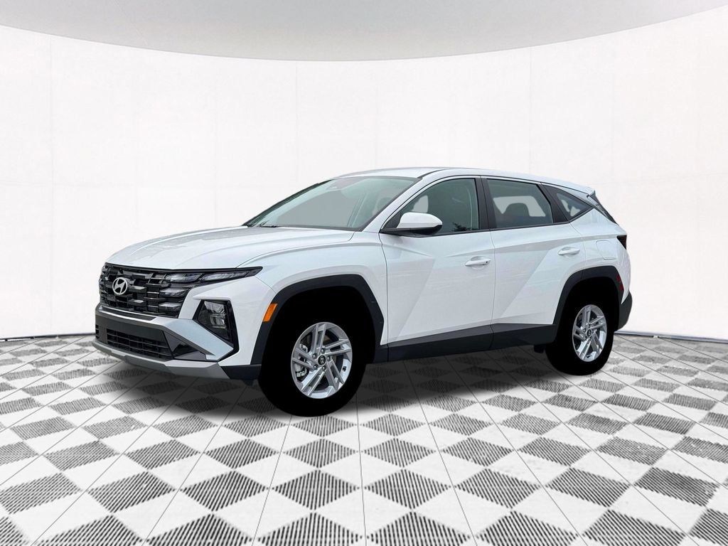 New 2026 Hyundai Tucson SE AWD/4WD image 2